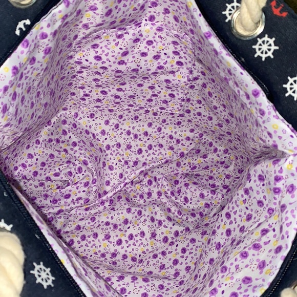 NWOT ANCHOR AND WHEEL PURSE - Picture 2 of 2